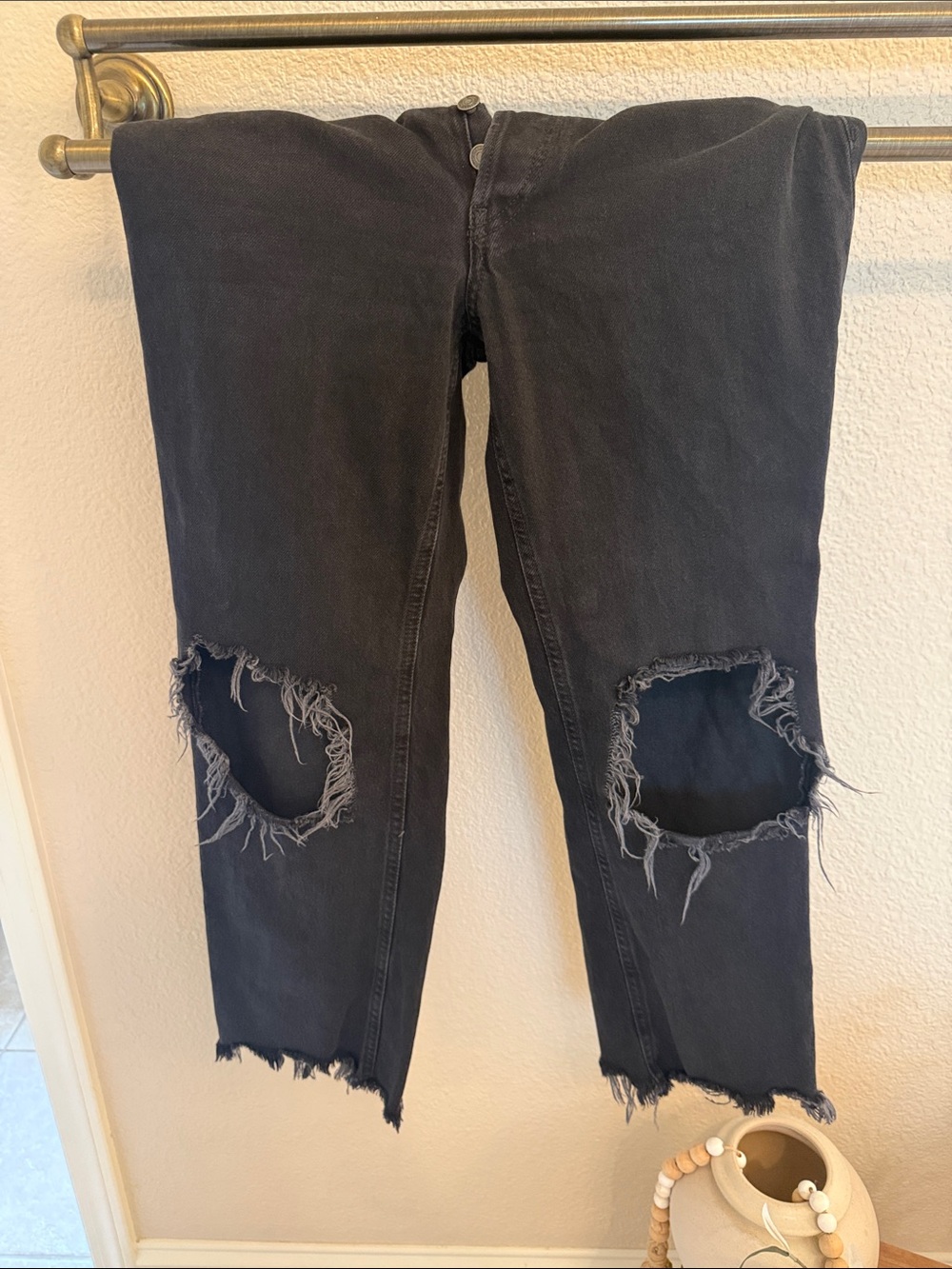 Free People Black Distressed Ankle Crop Jeans with Raw Hem